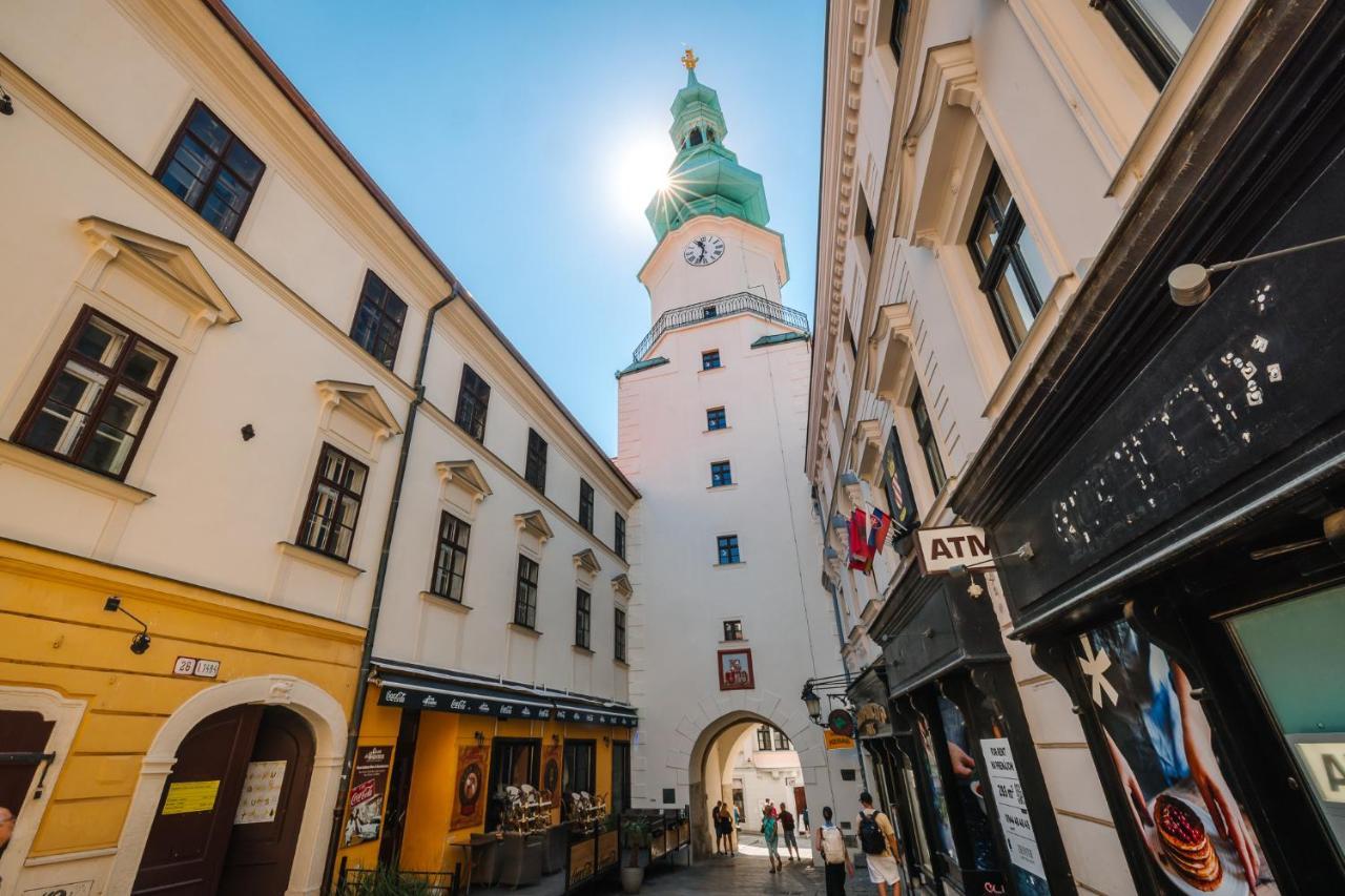 Michalska Residence 1 Bratislava Esterno foto