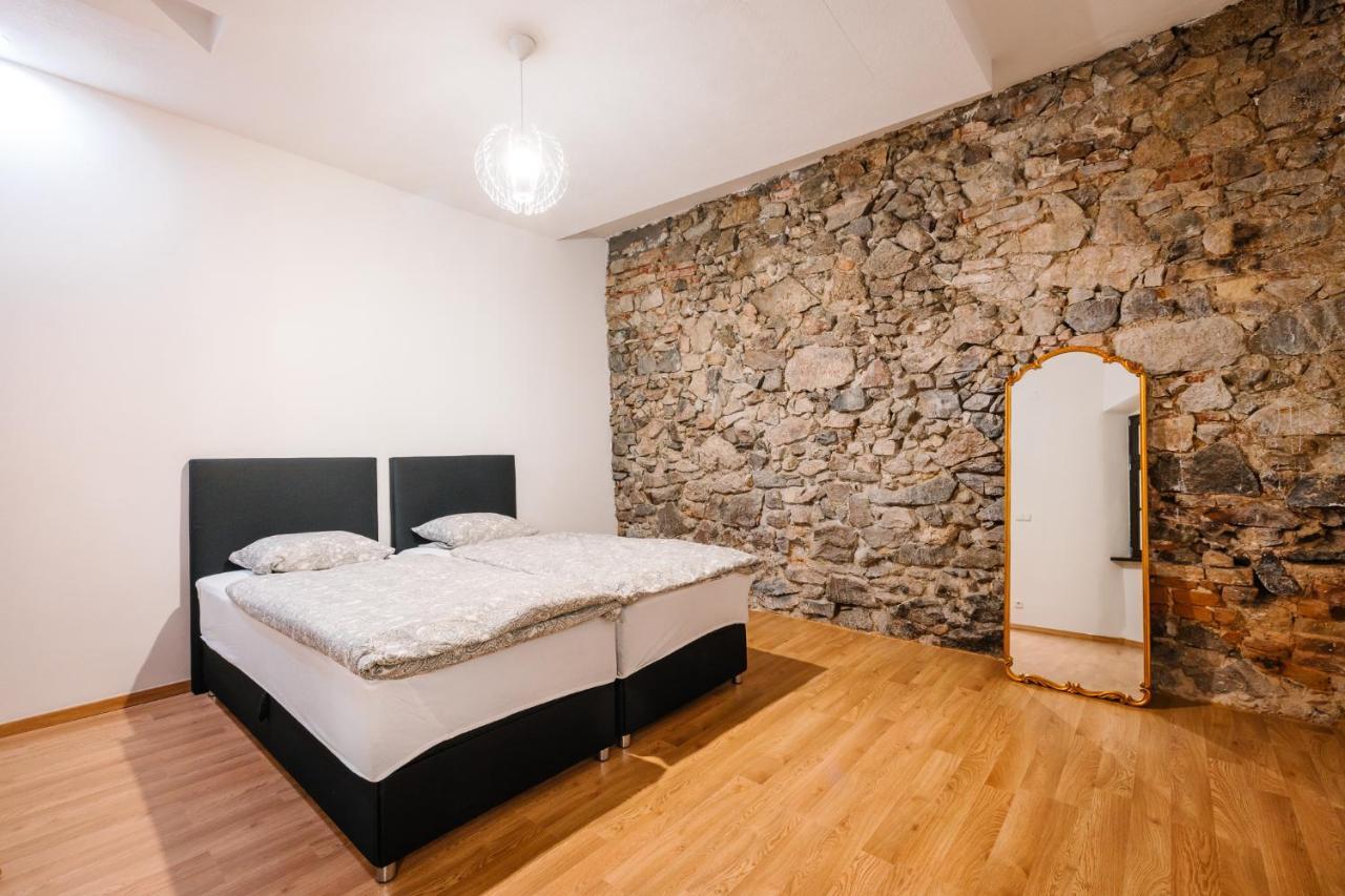 Michalska Residence 1 Bratislava Esterno foto